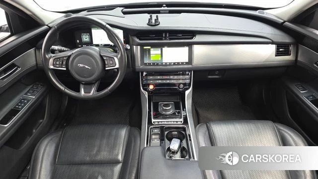 Jaguar XF (X260) id 4531120 из Кореи 17