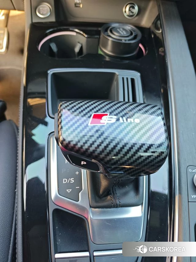 Audi A4L id 4238107 из Китая 10