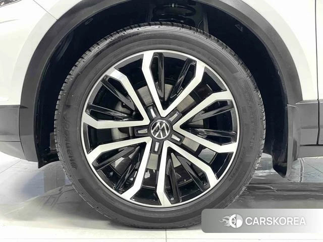 Volkswagen Exploring songs id 4328780 из Китая 17