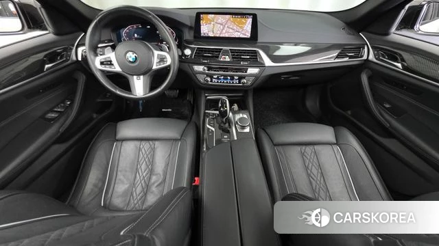 BMW 5 Series (G30) id 4434999 из Кореи 17