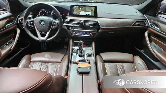 BMW 5 Series (G30) id 4305274 из Кореи 28