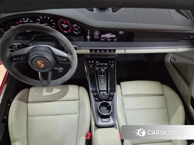 Porsche 911(992) id 3519377 из Кореи 17