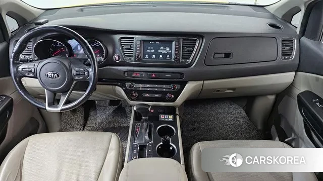 Kia The New Carnival id 3748386 из Кореи 17