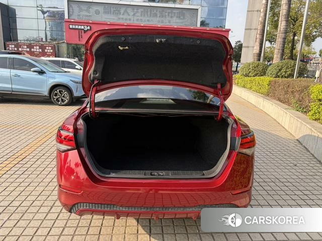 Nissan Xuan Yi id 4221584 из Китая 24