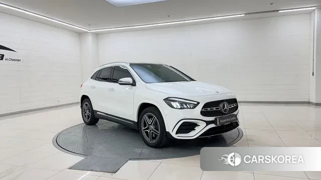 Mercedes-Benz GLA - Class H247 id 3769563 из Кореи 17