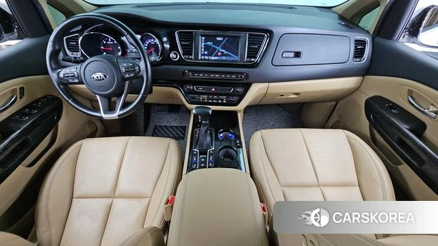 Kia The New Carnival id 4383959 из Кореи 32