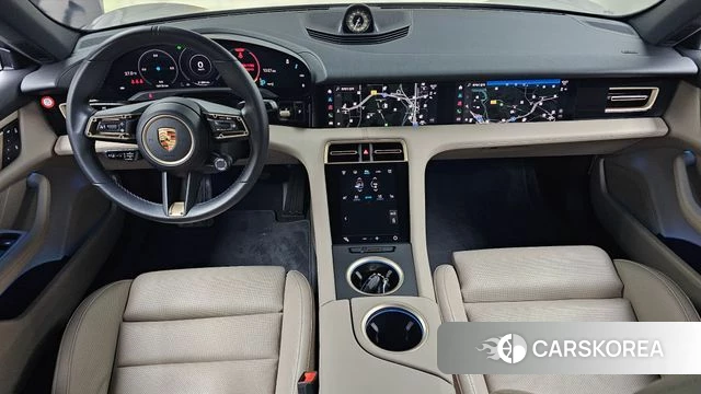 Porsche Taycan id 4623877 из Кореи 30