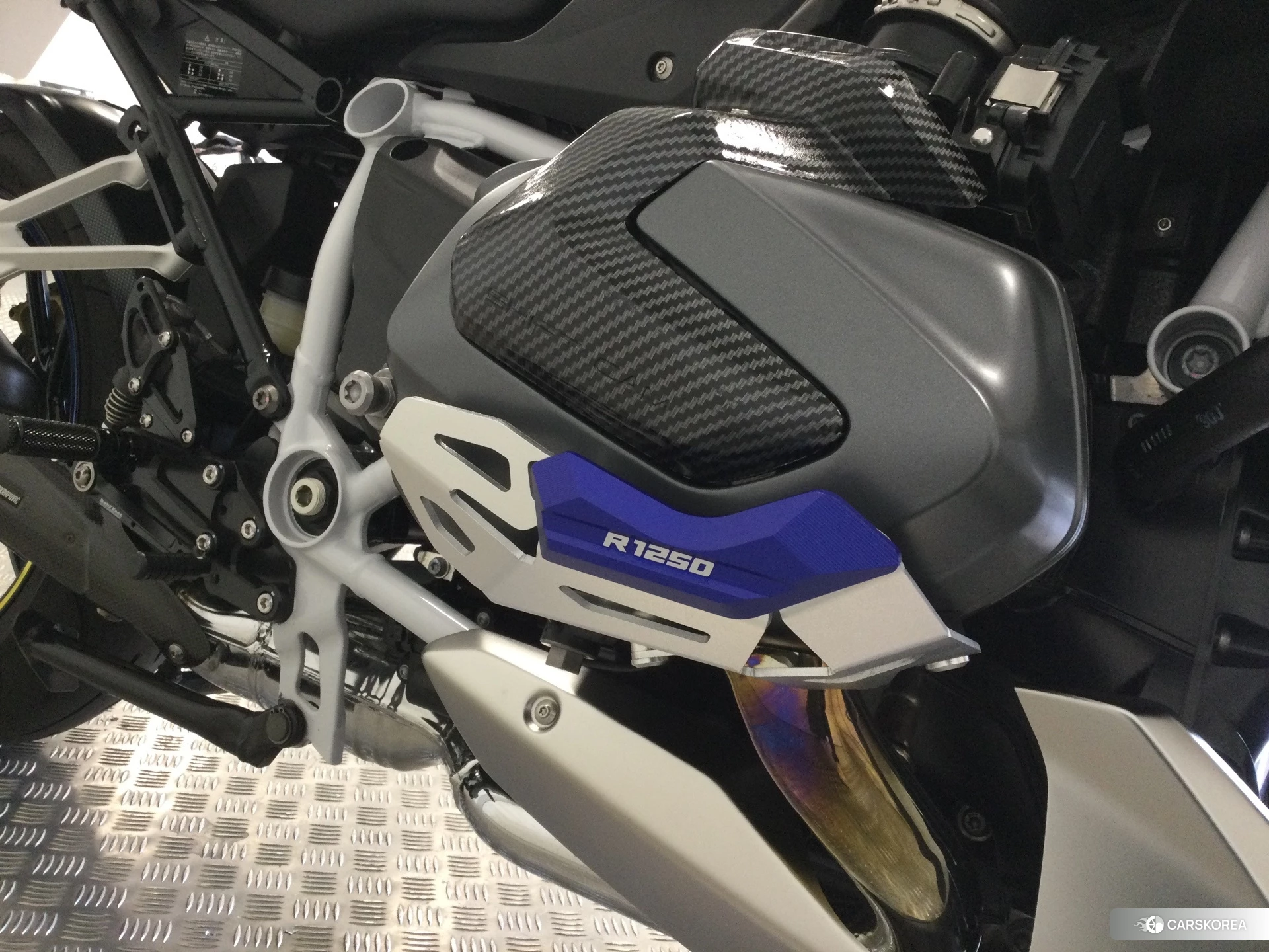 Проданный BMW R1250R id 4320074 из Японии, фото 7
