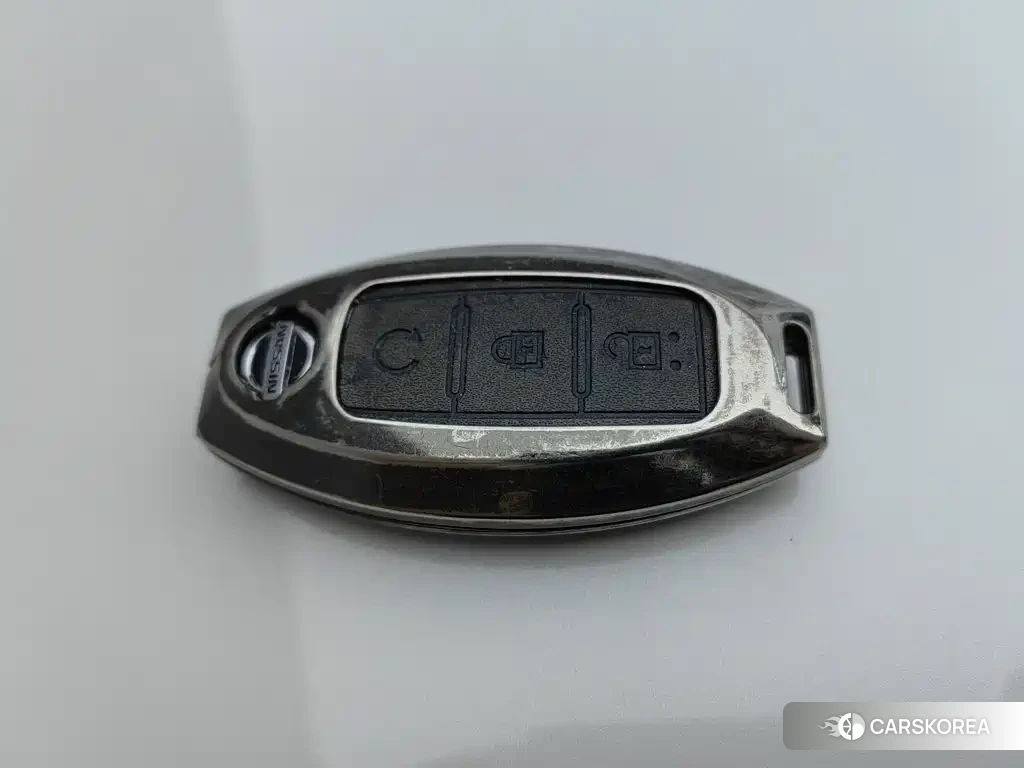 Nissan Qijun id 4644658 из Китая 21