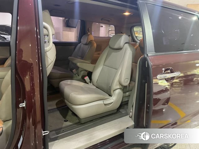 Kia The New Carnival id 4724579 из Кореи 17