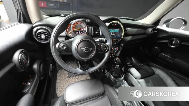 Mini Cooper id 3899765 из Кореи 17