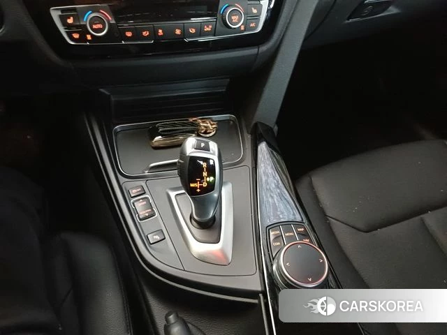 BMW 3 Series (F30) id 3937266 из Кореи 17