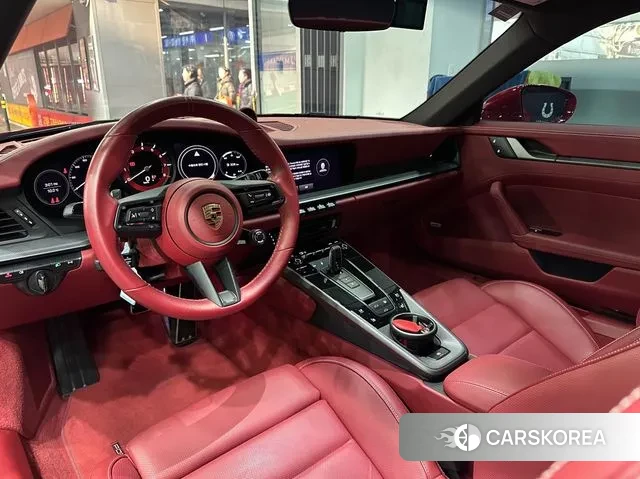 Porsche 911(992) id 3585680 из Кореи 17