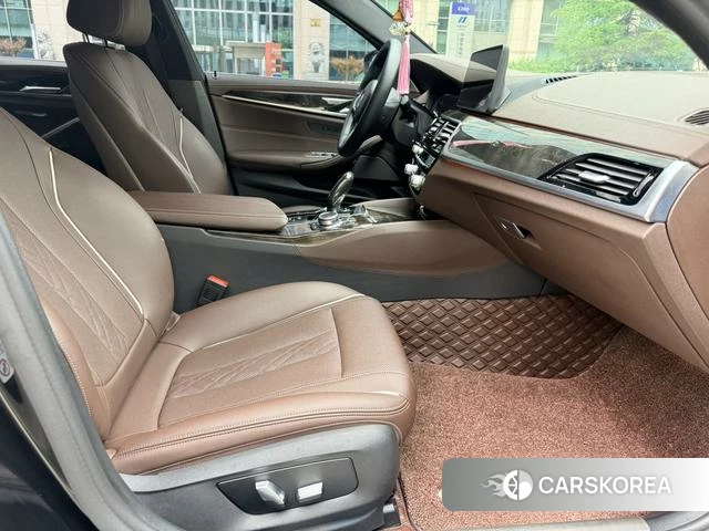 BMW 5 series id 4257370 из Китая 15