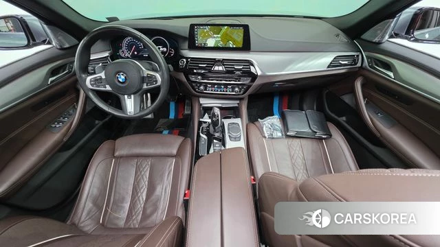 BMW 5 Series (G30) id 4496817 из Кореи 30