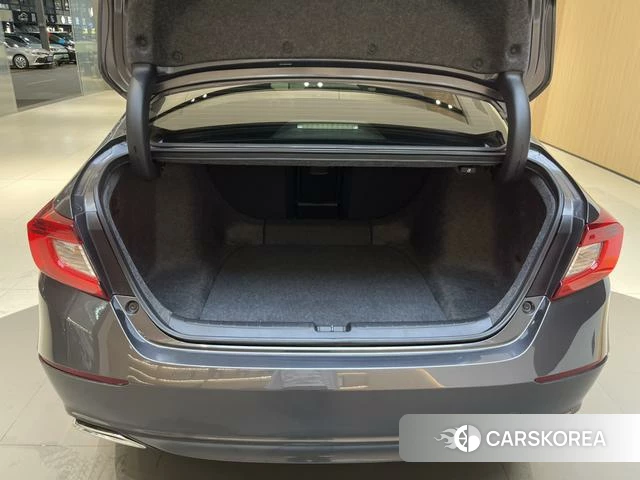 Honda Accord id 4263607 из Китая 18