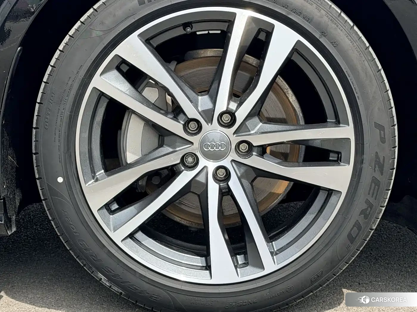Audi A6L id 4589259 из Китая 13