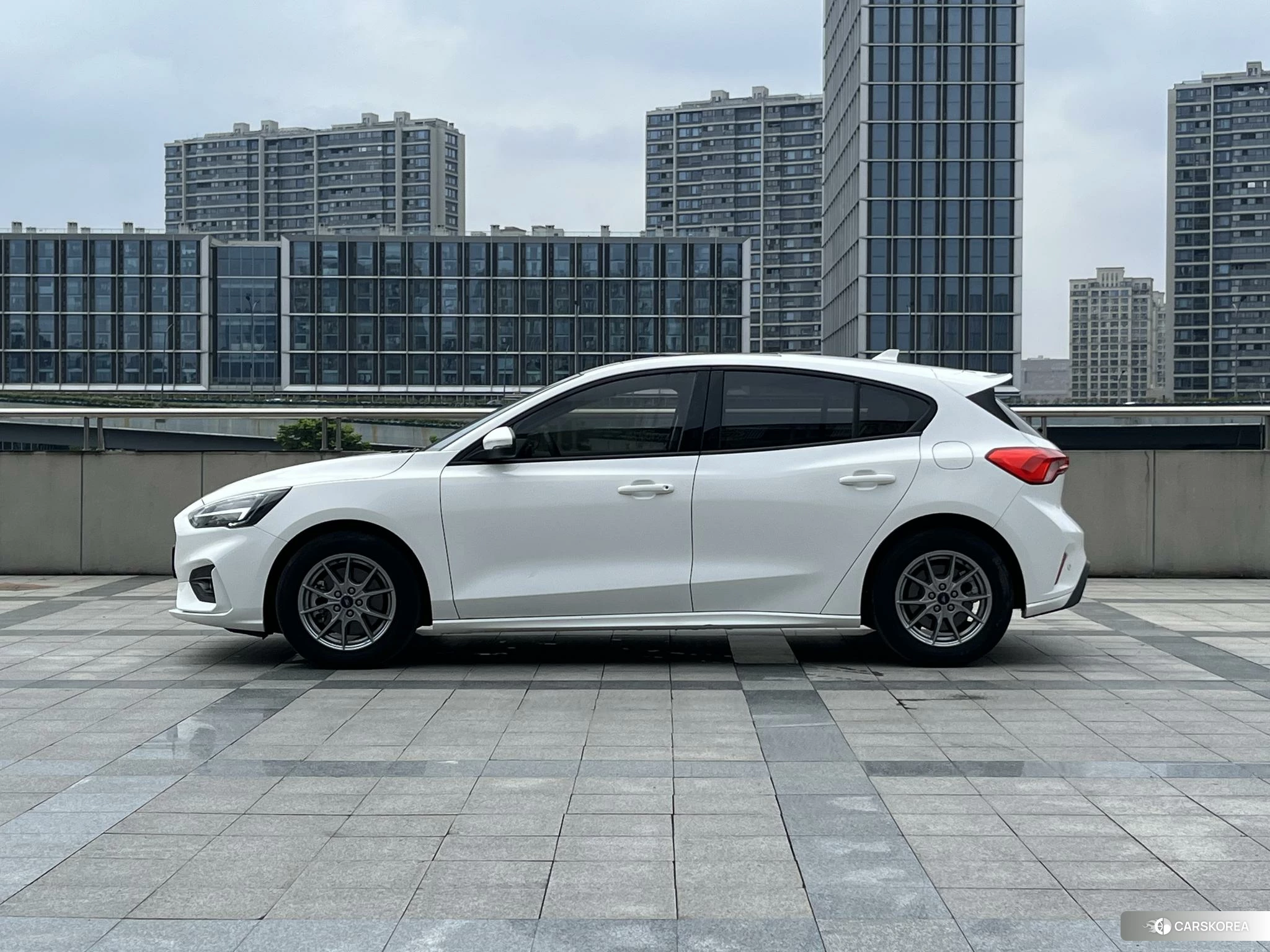 Ford Fox id 4461749 из Китая 11