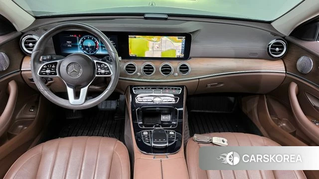 Mercedes-Benz E-Class W213 id 4304706 из Кореи 31