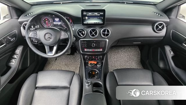 Mercedes-Benz A-Class W176 id 4722569 из Кореи 27
