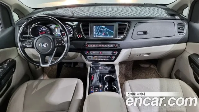 Kia The New Carnival id 2864673 из Кореи 17