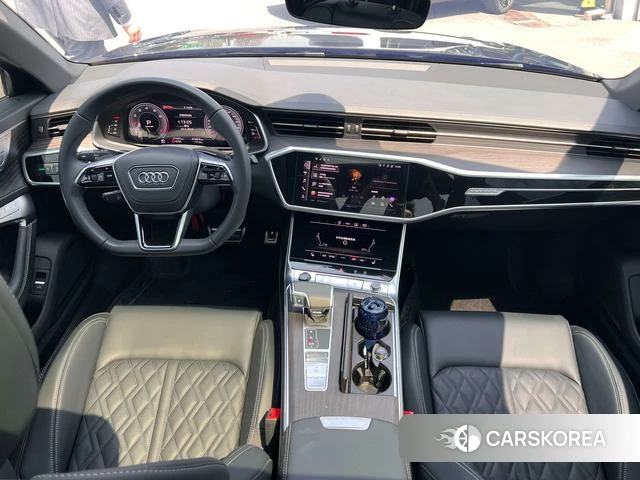 Audi A6L id 4206939 из Китая 7
