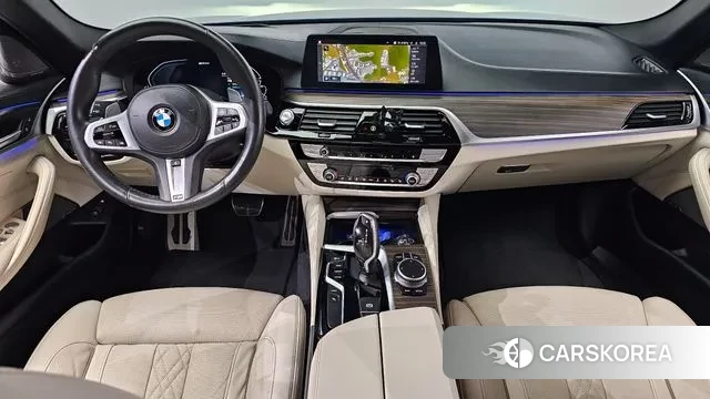 BMW 5 Series (G30) id 3144435 из Кореи 17