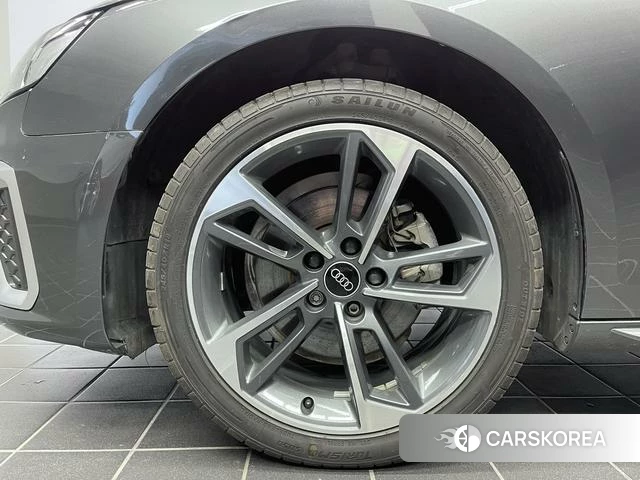 Audi A4L id 4359560 из Китая 16