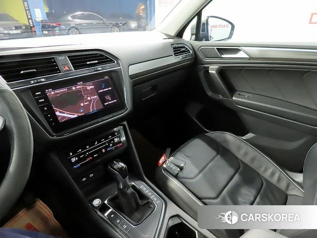 Volkswagen Tiguan Allspace id 4388304 из Кореи 17