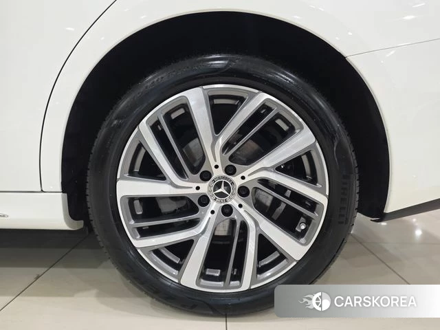 Mercedes-Benz E-Class W214 id 4749114 из Кореи 11