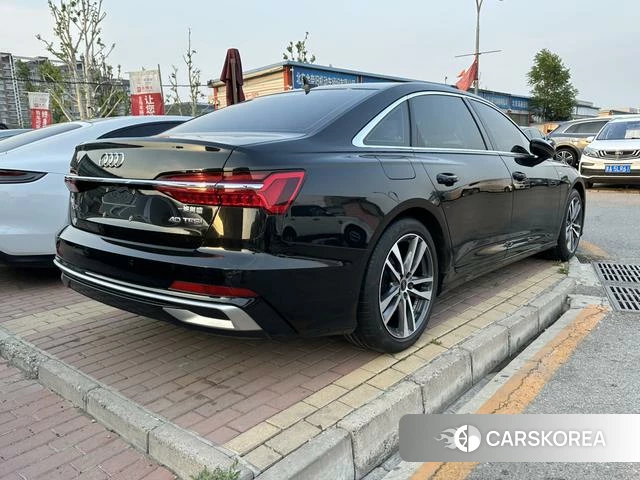 Audi A6L id 4307501 из Китая 12