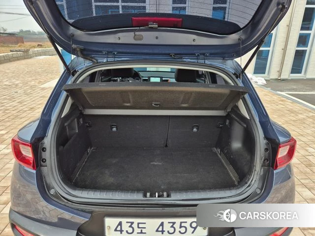 Kia Stonic id 3845966 из Кореи 17