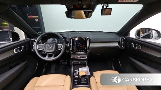 Volvo XC40 id 3529335 из Кореи 17