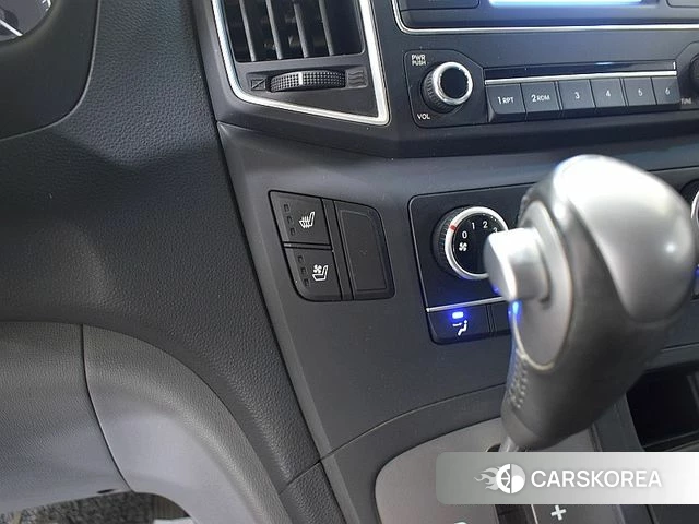 Hyundai The New Grand Starex id 4180135 из Кореи 15