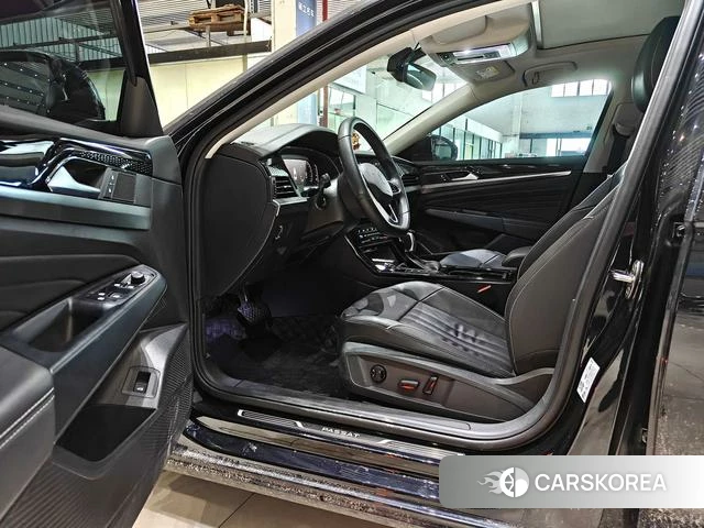 Volkswagen Passat id 4290905 из Китая 10