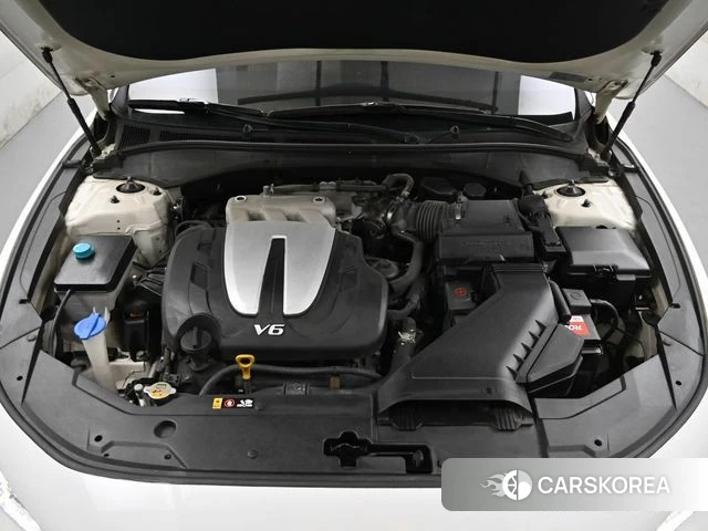 Hyundai Grandeur IG id 4520597 из Кореи 17