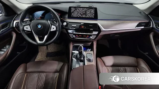 BMW 5 Series (G30) id 3504823 из Кореи 17