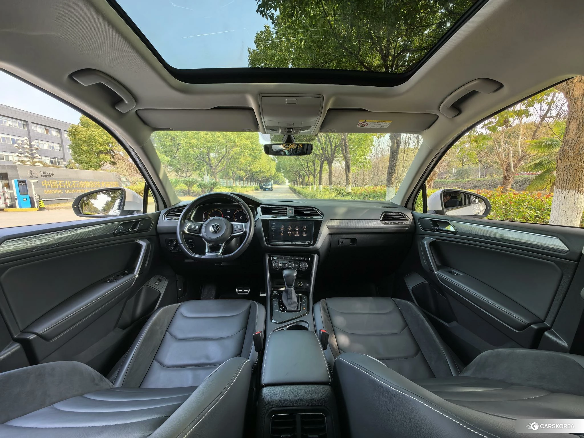 Volkswagen Tiguan L id 4440624 из Китая 28