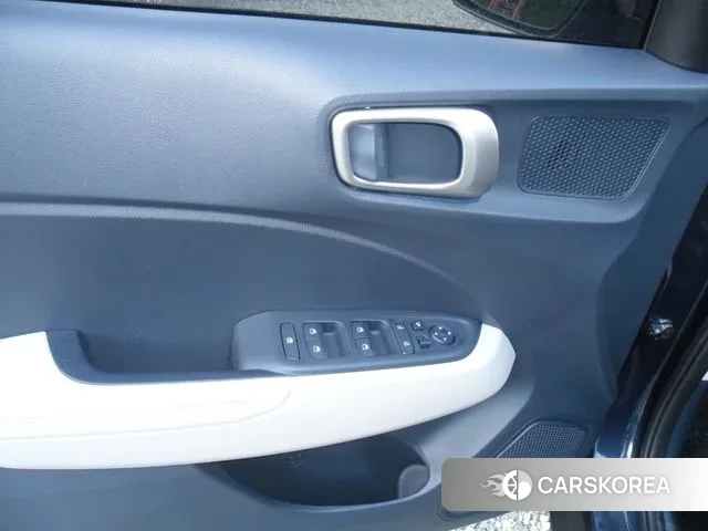 Hyundai Venue id 3415366 из Кореи 17