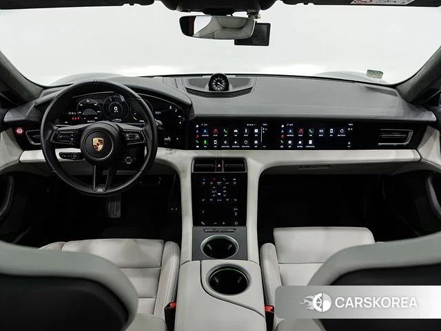 Porsche Taycan id 3838434 из Кореи 17