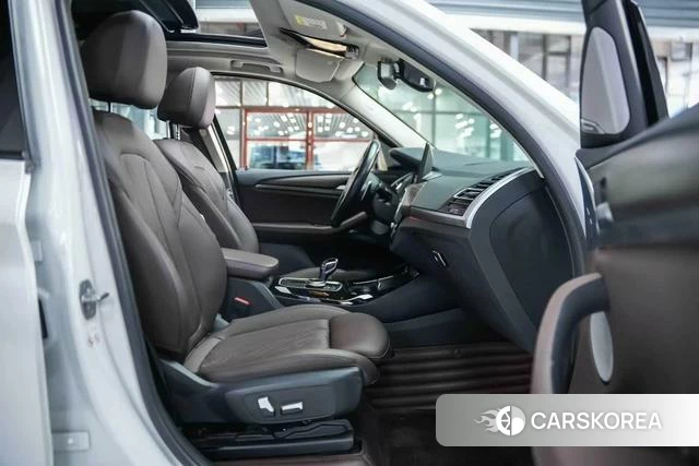 BMW X3 id 4271557 из Китая 9