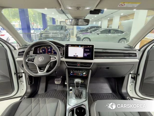 Volkswagen Tiguan L id 4341632 из Китая 13