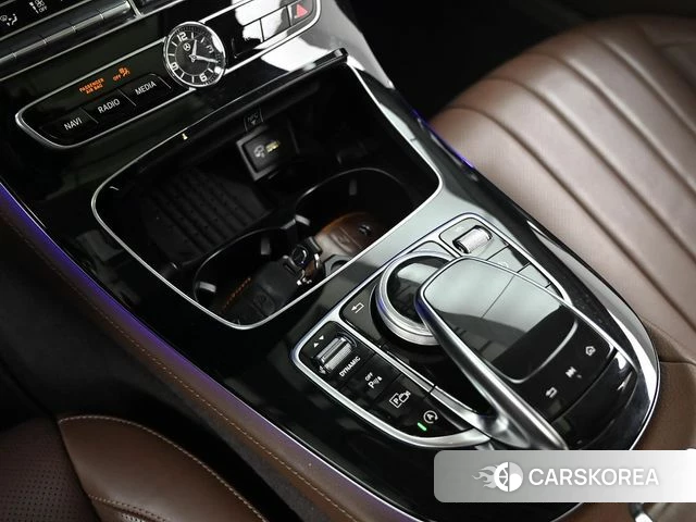 Mercedes-Benz E-Class W213 id 3853108 из Кореи 17