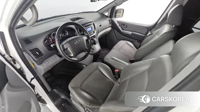 Hyundai The New Grand Starex id 2886154 из Кореи 17