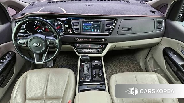 Kia All New Carnival id 4180703 из Кореи 17