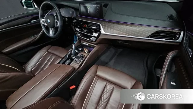 BMW 5 Series (G30) id 3640900 из Кореи 17