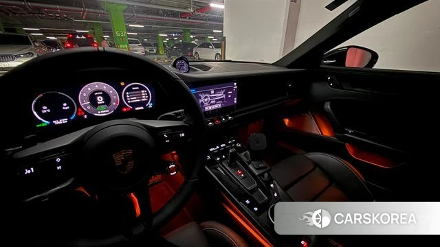 Porsche 911(992) id 4617477 из Кореи 7