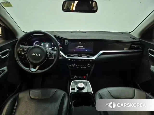 Kia Niro Plus id 3366648 из Кореи 17
