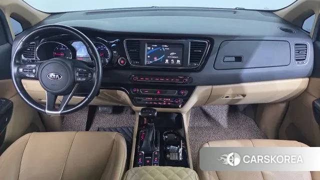 Kia The New Carnival id 3407646 из Кореи 17