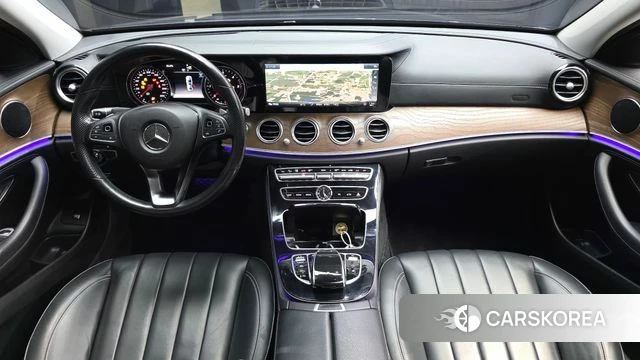 Mercedes-Benz E-Class W213 id 4605324 из Кореи 17